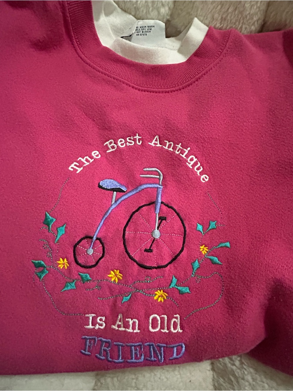 90s Vintage Cheek-O "The Best Antique Is An Old Friend" Pink Sweatshirt Large